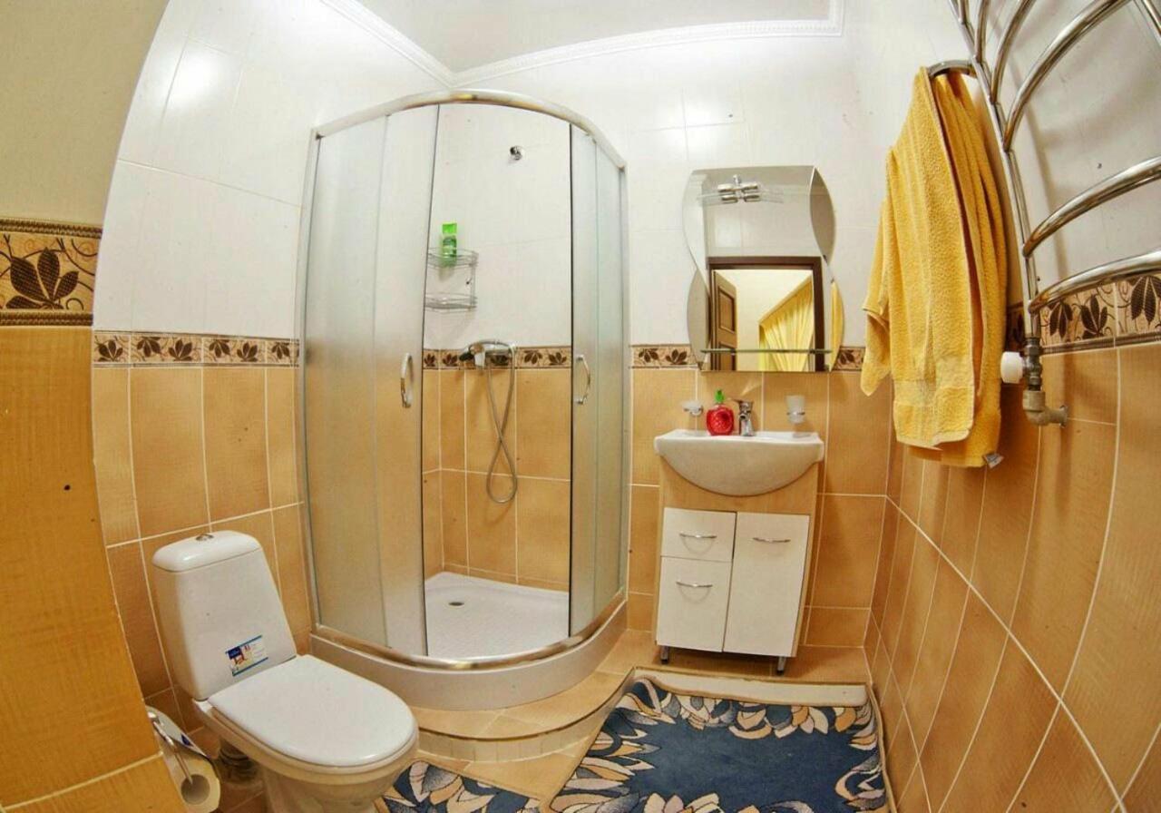 Затишна Оселя В Центрі Львова Lviv Luaran gambar