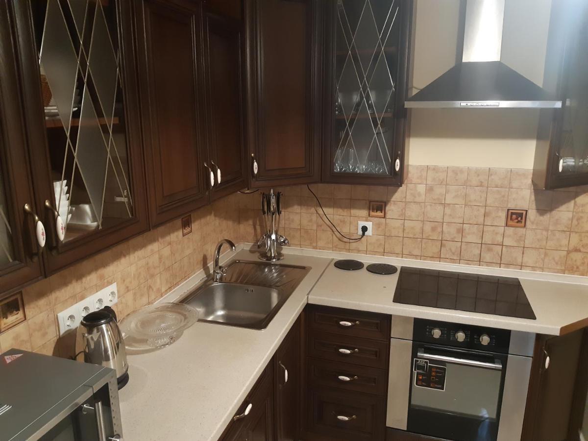 Затишна Оселя В Центрі Львова Lviv Luaran gambar